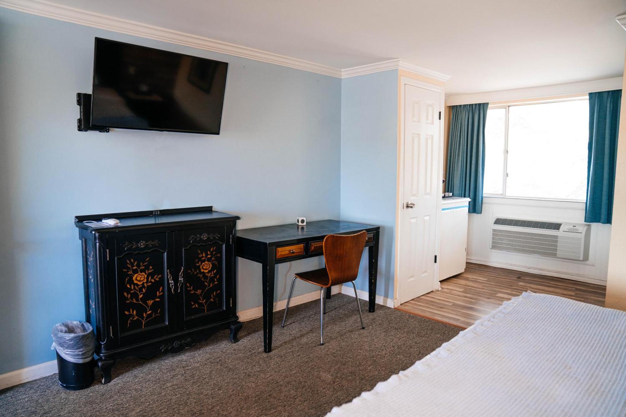 Salida Inn & Monarch Suites Buitenkant foto